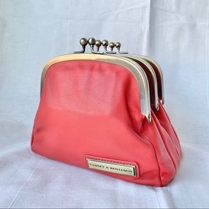 Tammy & Benjamin Triple Framed Purse